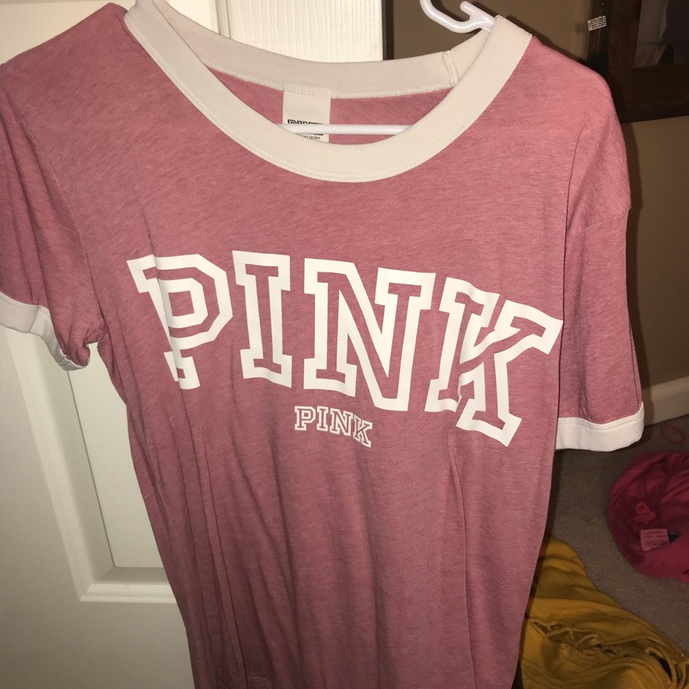 Vs pink and white ringer tee